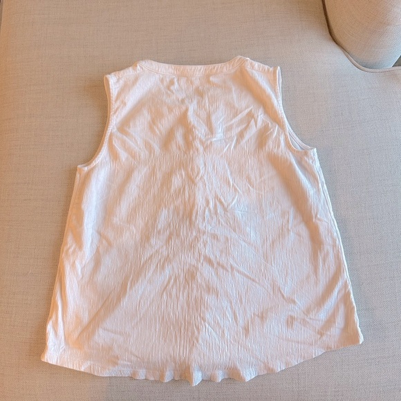 Lands End Button Down - Picture 3 of 3